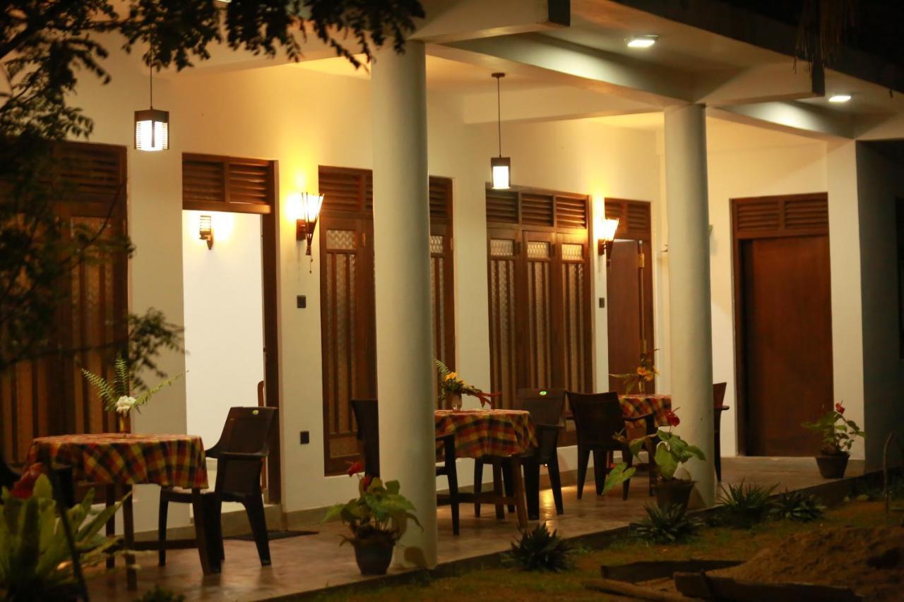 Surf Orchid Villa Weligama Eksteriør bilde
